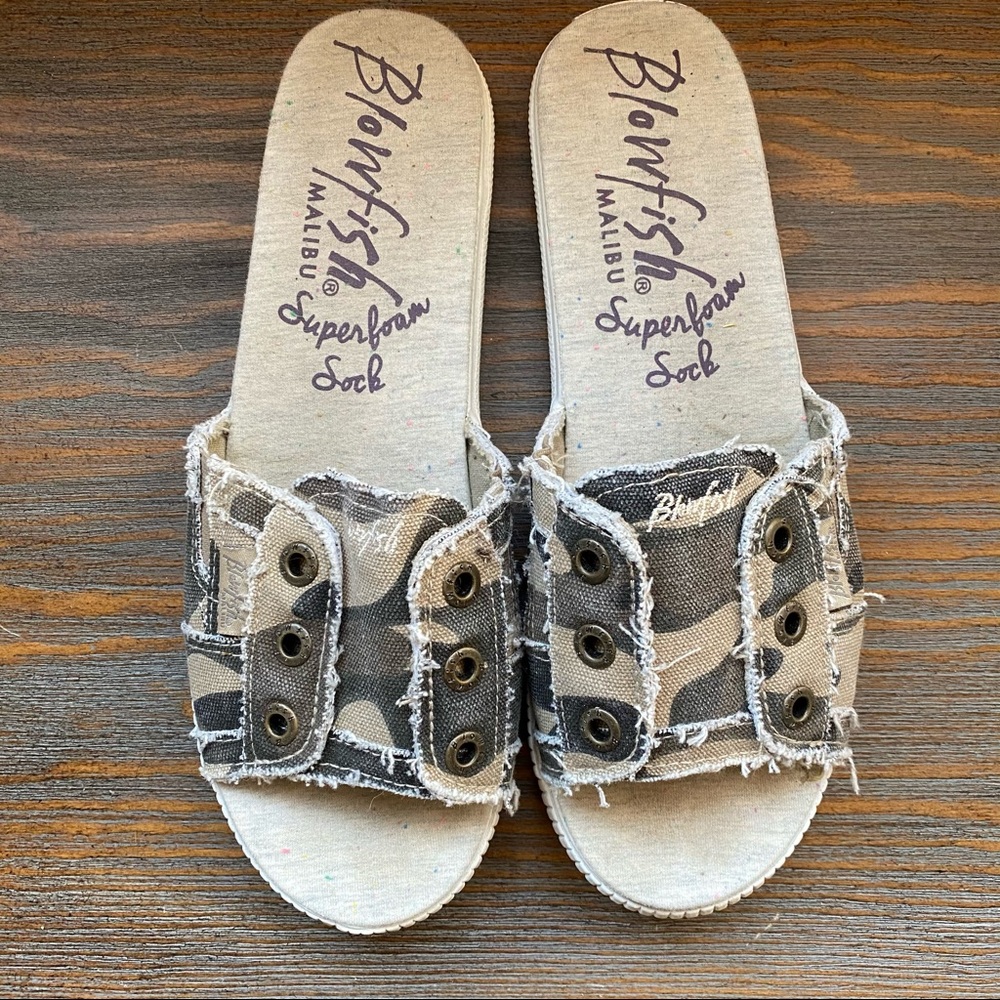 Blowfish camo sneaker slides - Picture 2 of 5